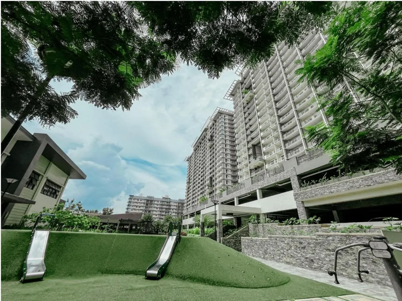 Ξενοδοχείο με διαμερίσματα Casa Palma At Verdon Parc Davao City